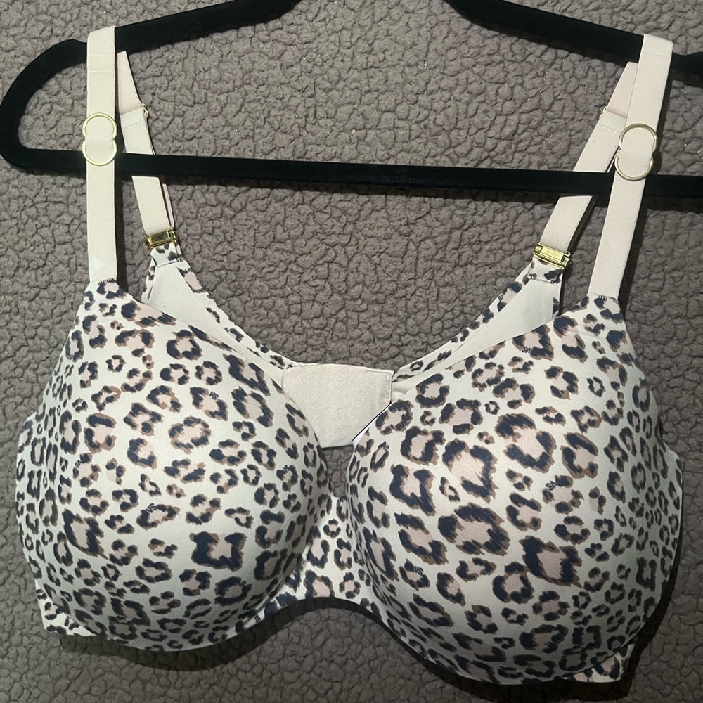 Victoria Secret Incredible Lined Demi Bra